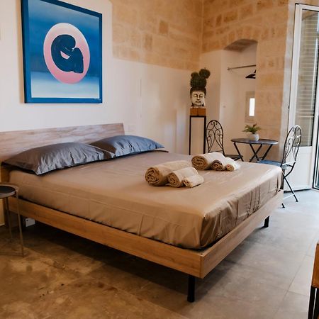 Petrina Home - Suite Rooms Барлета Екстериор снимка